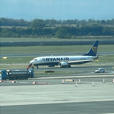 9H-VUW Boeing 737 MAX 8 Ryanair, VIE → MAD, 12 Sept 2026, photographed by 4X-ITAMAR