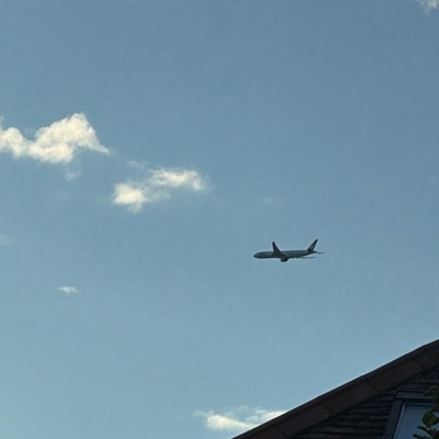 B-KQI Boeing 777-300ER Cathay Pacific, HKG → LHR, 10 Jun 2026, photographed by HeathrowSpotting