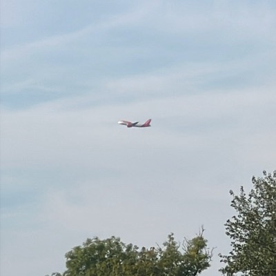G-EUXD Airbus A321 easyJet Europe, LGW → BRI, 25 Sept 2026, photographed by F-16 sharp eye