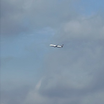 EI-ILG Boeing 737 MAX 8 Ryanair, LGW → DUB, 27 Sept 2026, photographed by F-16 sharp eye