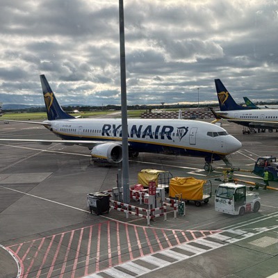 EI-IFW Boeing 737-800 Ryanair, LGW → DUB, 4 Oct 2026, photographed by Tiger Tiger Tiger