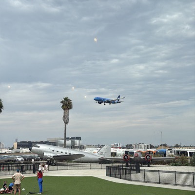 N221BZ Airbus A220-300 Breeze Airways, RIC → LAX, 20 Sept 2026, photographed by Sierra Kilo